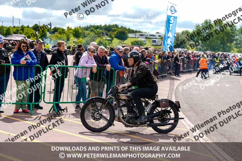 Vintage motorcycle club;eventdigitalimages;no limits trackdays;peter wileman photography;vintage motocycles;vmcc banbury run photographs